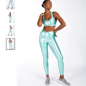Heroine Sport Mint Marvel Leggings (LARGE) and Racer Bra (Medium)